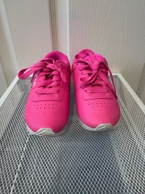 Fila Hot Pink Kids Athletic Sneakers Size 11